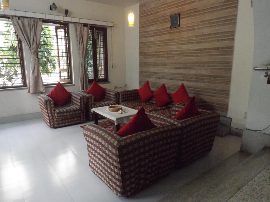 Hotel Aakash Ganga Holidays Kalkutta Exterior foto